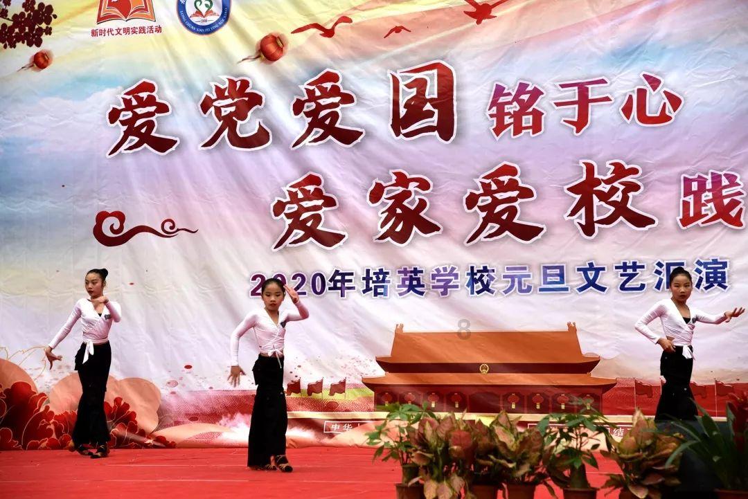 《幻兽帕鲁》拆除建筑方法